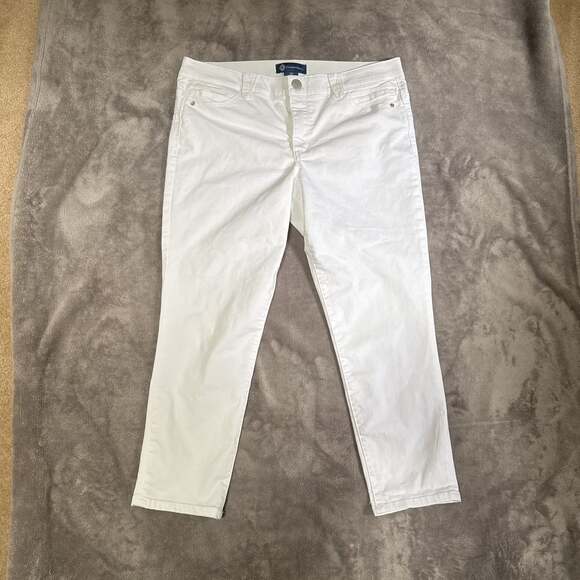 Democracy Women's White Cropped Ankle Jeans - Size 10 - Picture 1 of 6